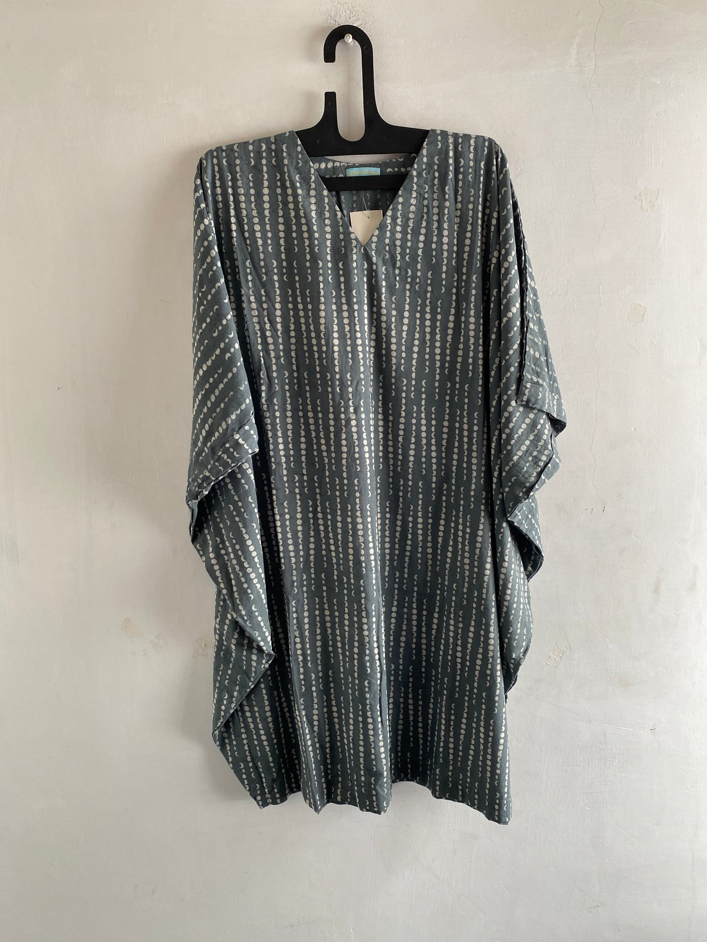V neck batwing tunic