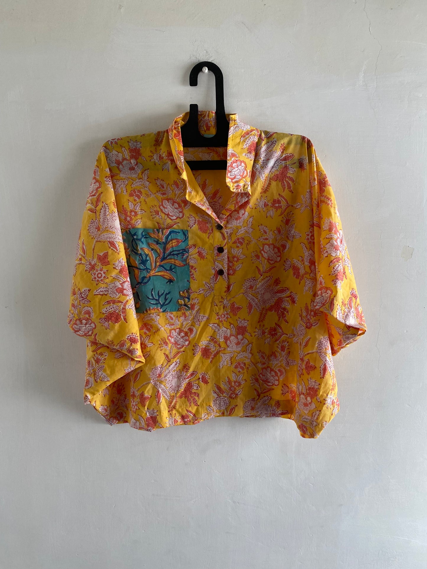 batwing top