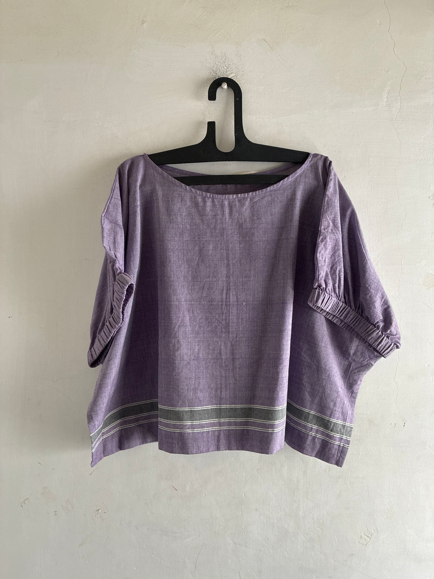 mundu top