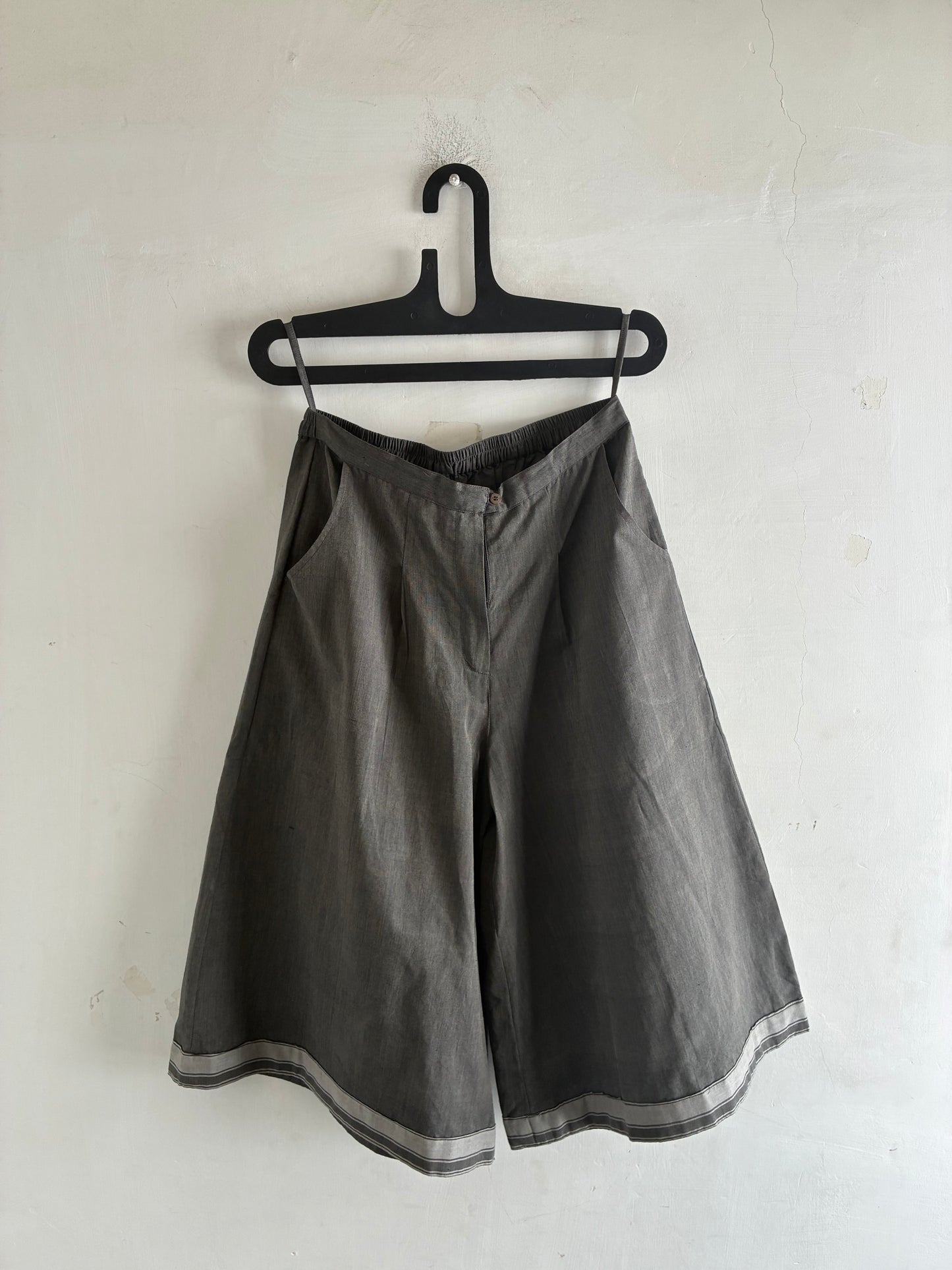 handloom wide-leg cullotes