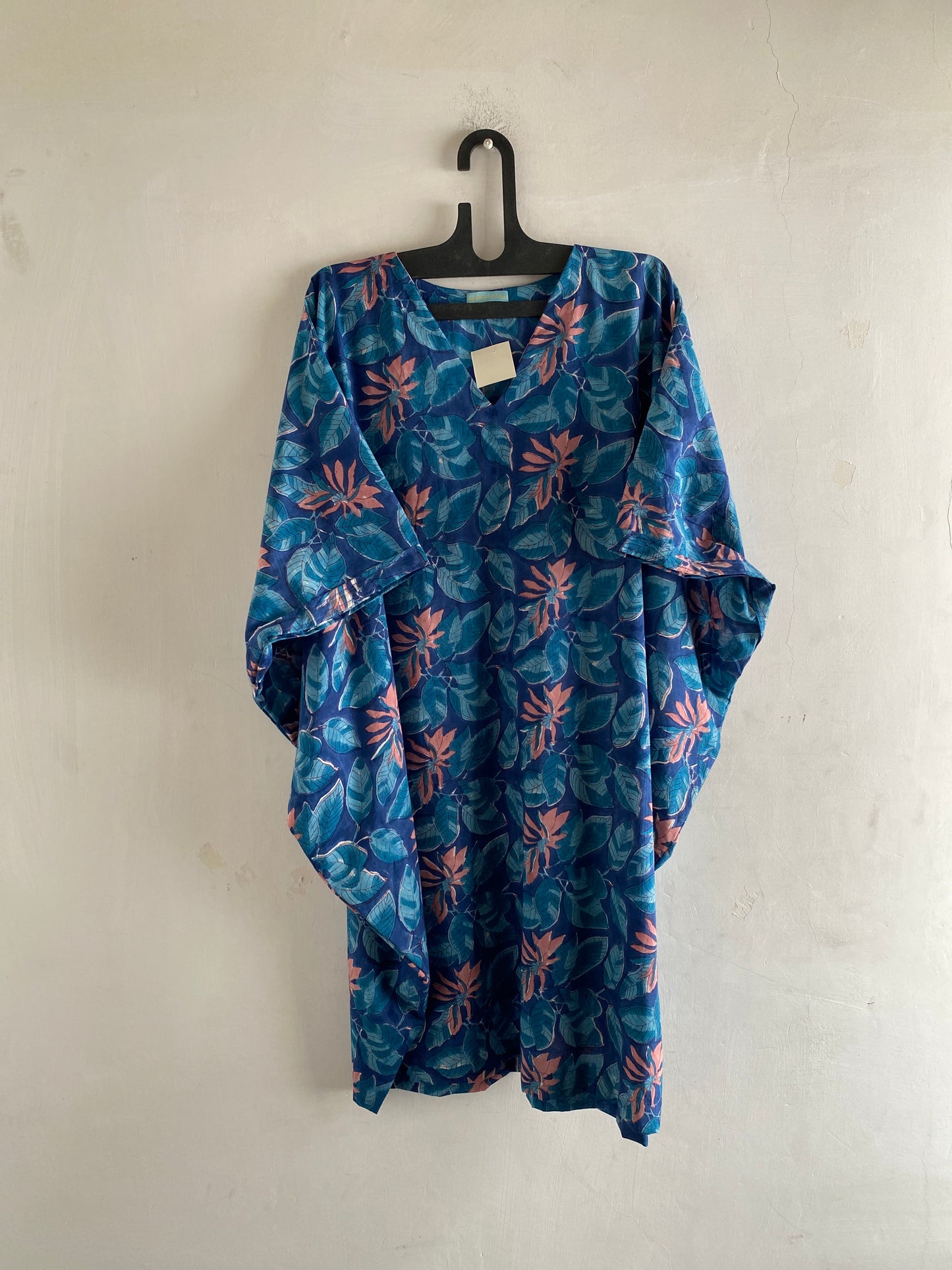 V neck batwing tunic