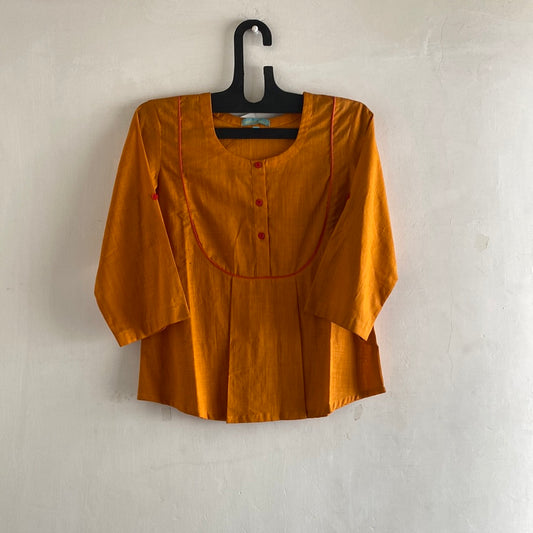 Saffron top