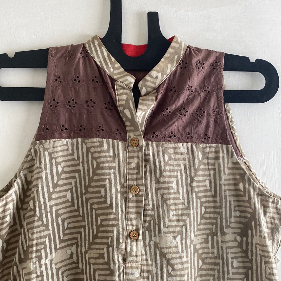 collared shift