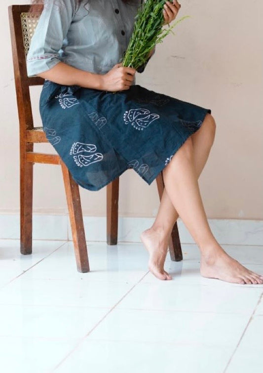 BLACK WRAP AROUND