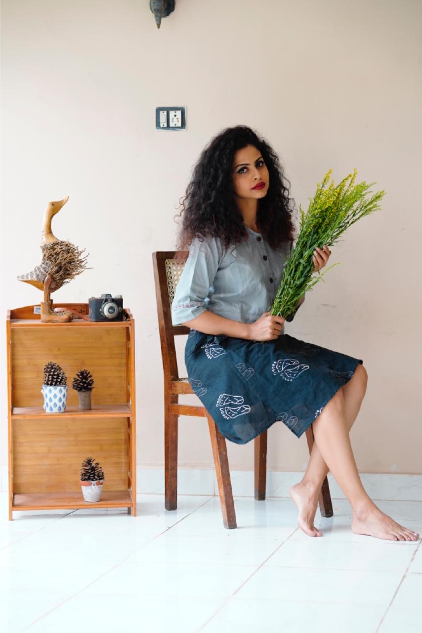 Grey Pochampally top
