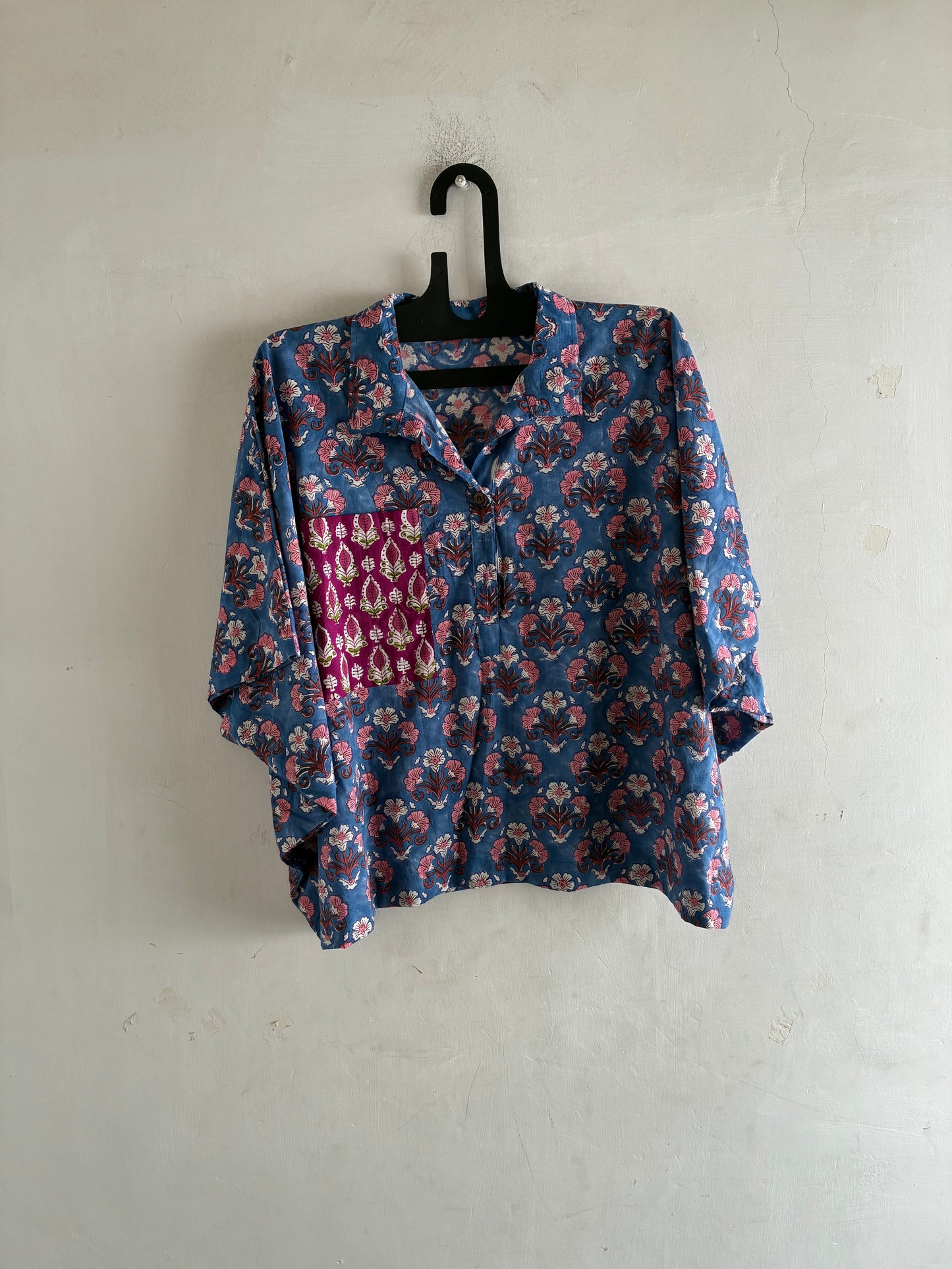 batwing top